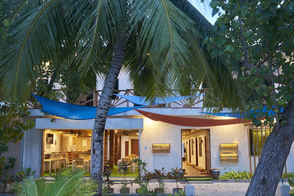 Masaaree Boutique Hotel Maafushi Bagian luar foto