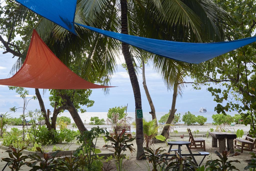 Masaaree Boutique Hotel Maafushi Bagian luar foto